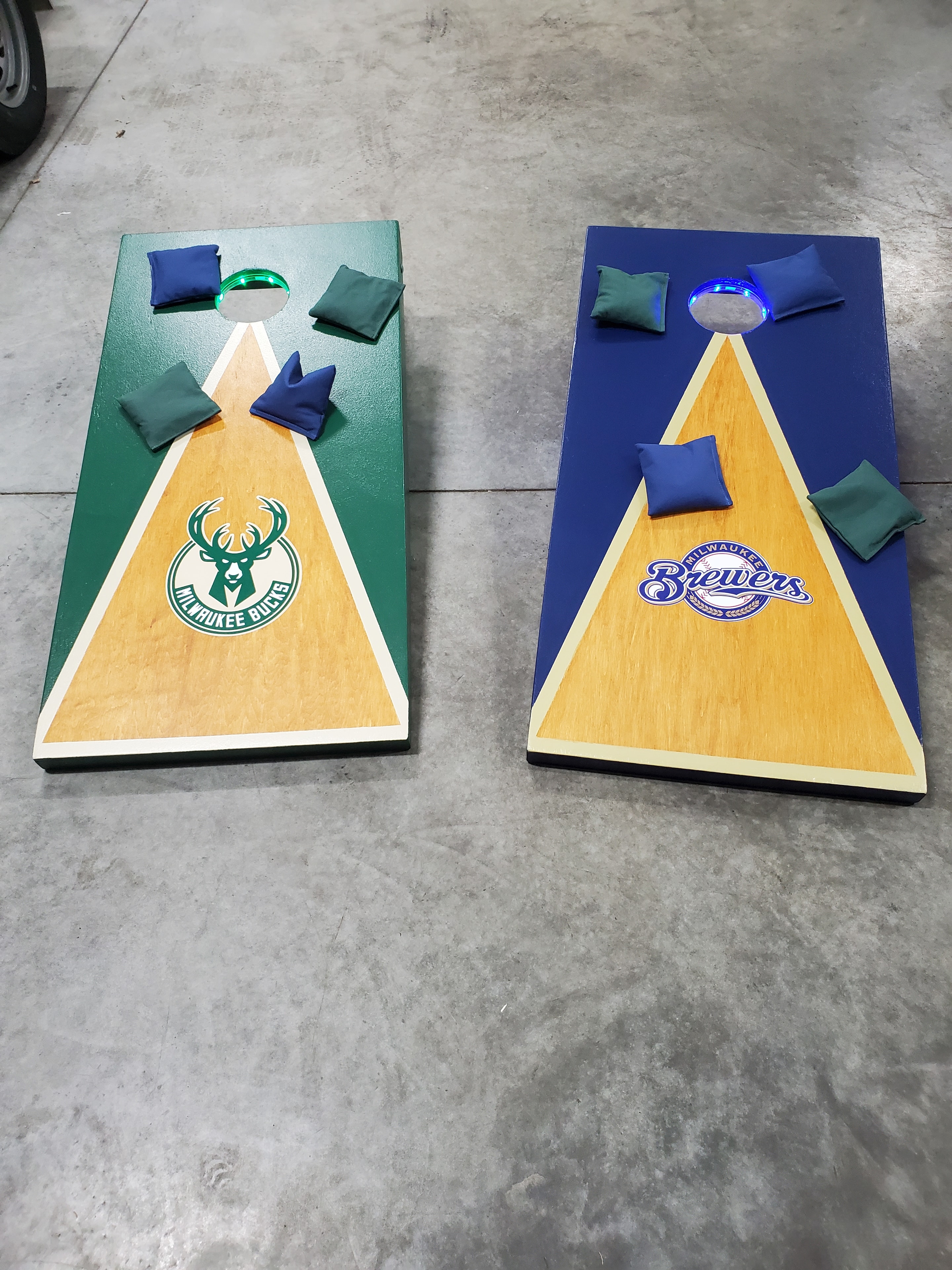 Milwaukee Brewers & Milwaukee Bucks
